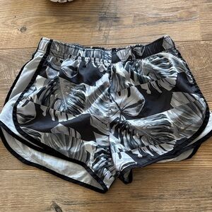 Nike Women's Black and Gray Leaf Print Shorts